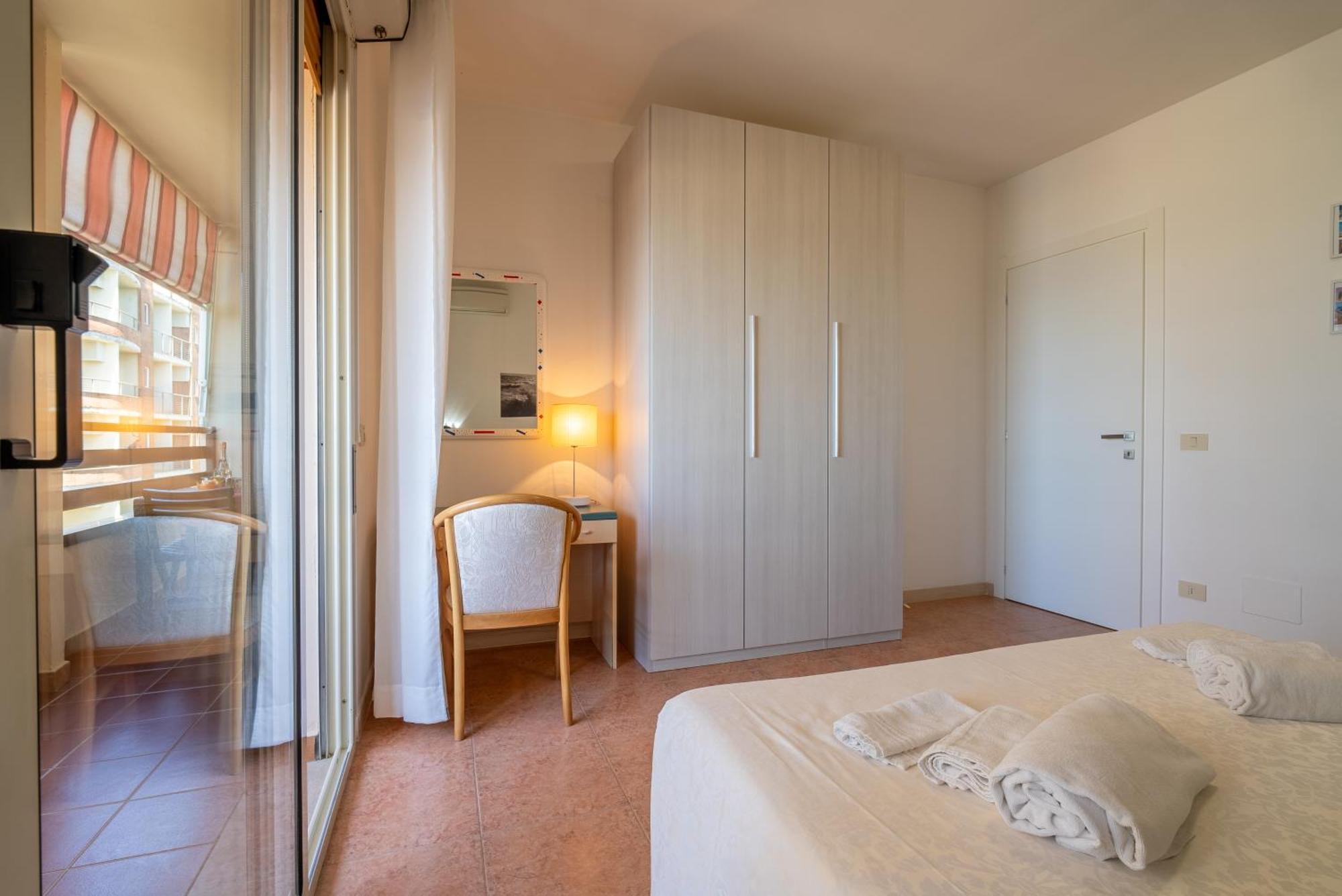 Residence La Rosa Di Nettuno Marina di Grosseto Exterior photo